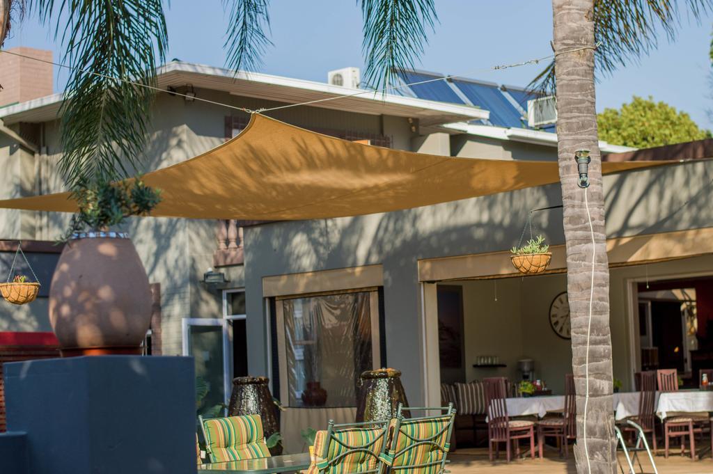 314 On Clark Guest House Pretoria-Noord Exterior foto